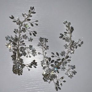 Gorgeous bridal hair accessories to glamorize and elevate your wedding look